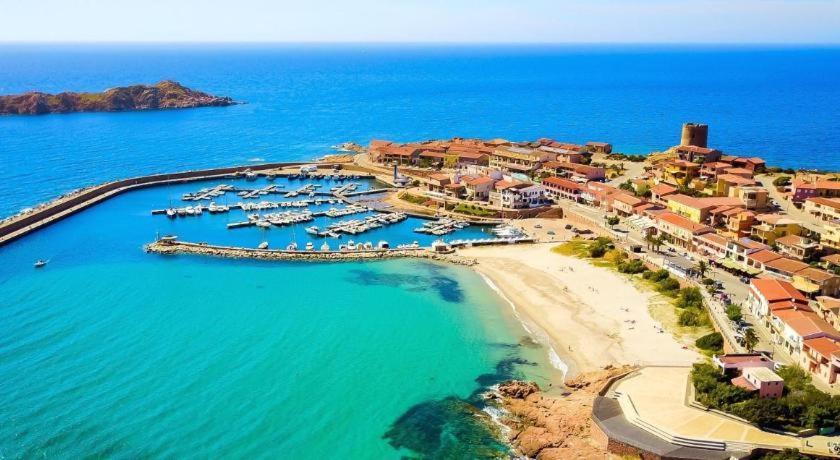 Relax Family House Al Mare Apartment Isola Rossa Exterior photo